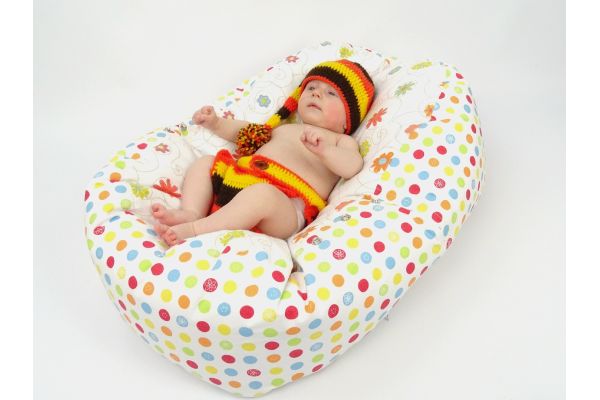 Pelíšek pro miminka, kojenecký relaxační polštář LOUKA oranžová obrázek 1